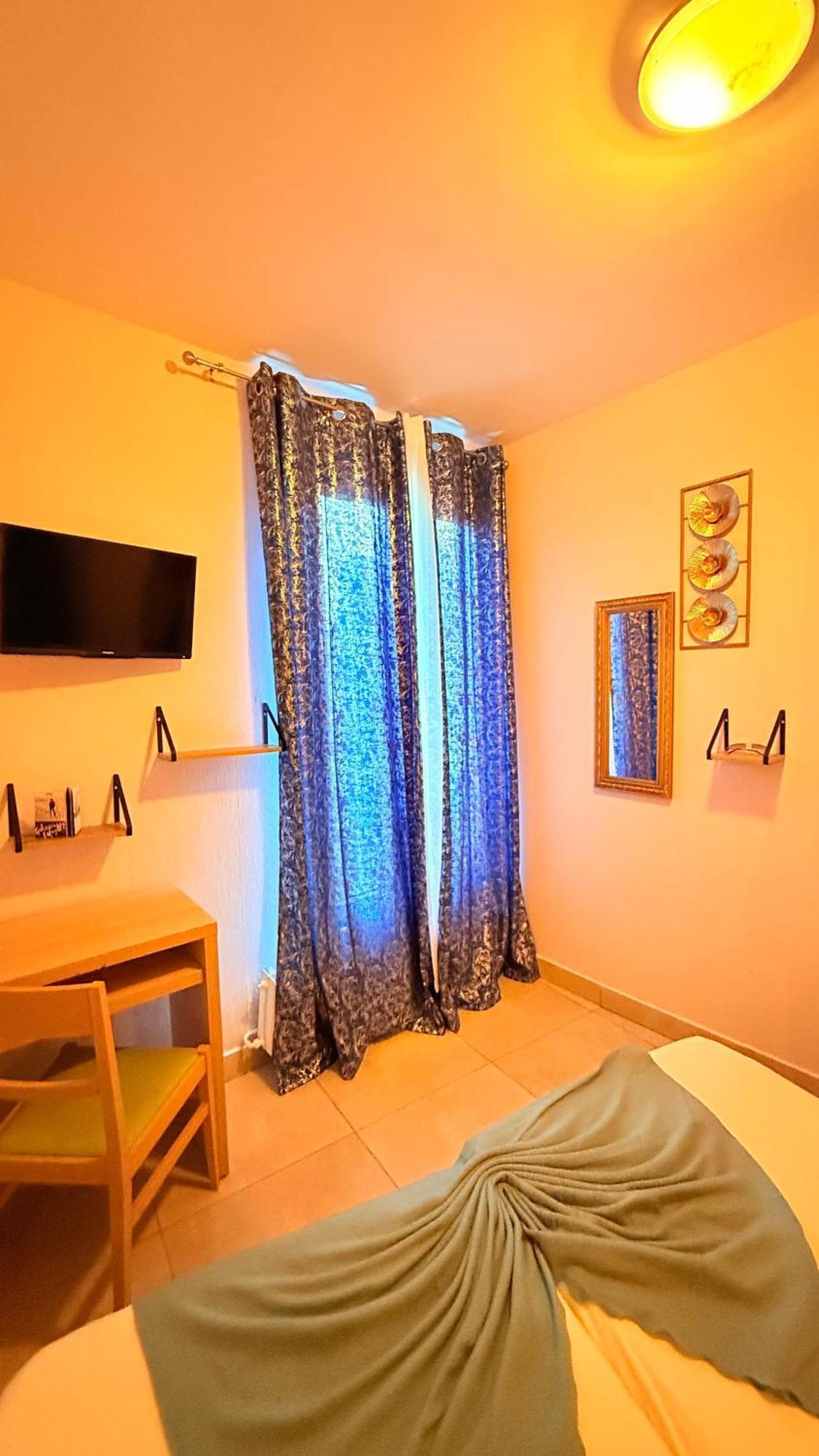 פריז Hotel De Choisy מראה חיצוני תמונה
